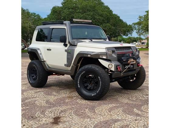 TROLLER T4 3.2 XLT 4X4 20V TURBO INTERCOOLER DIESEL 2P MANUAL